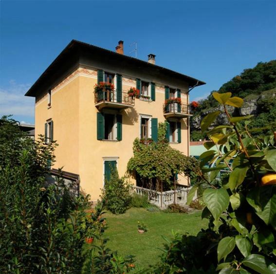 Doss Acomodação com café da manhã  Trento